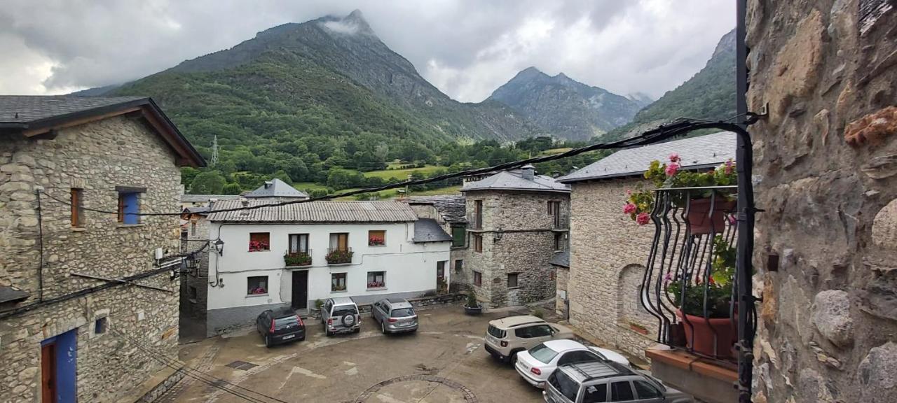 Casa De La Marmota Villa Eriste Eksteriør bilde